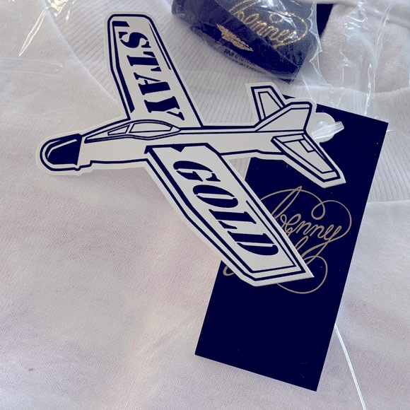 BNWT Benny Gold Iron in War Pocket Tee - Picture 7 of 8